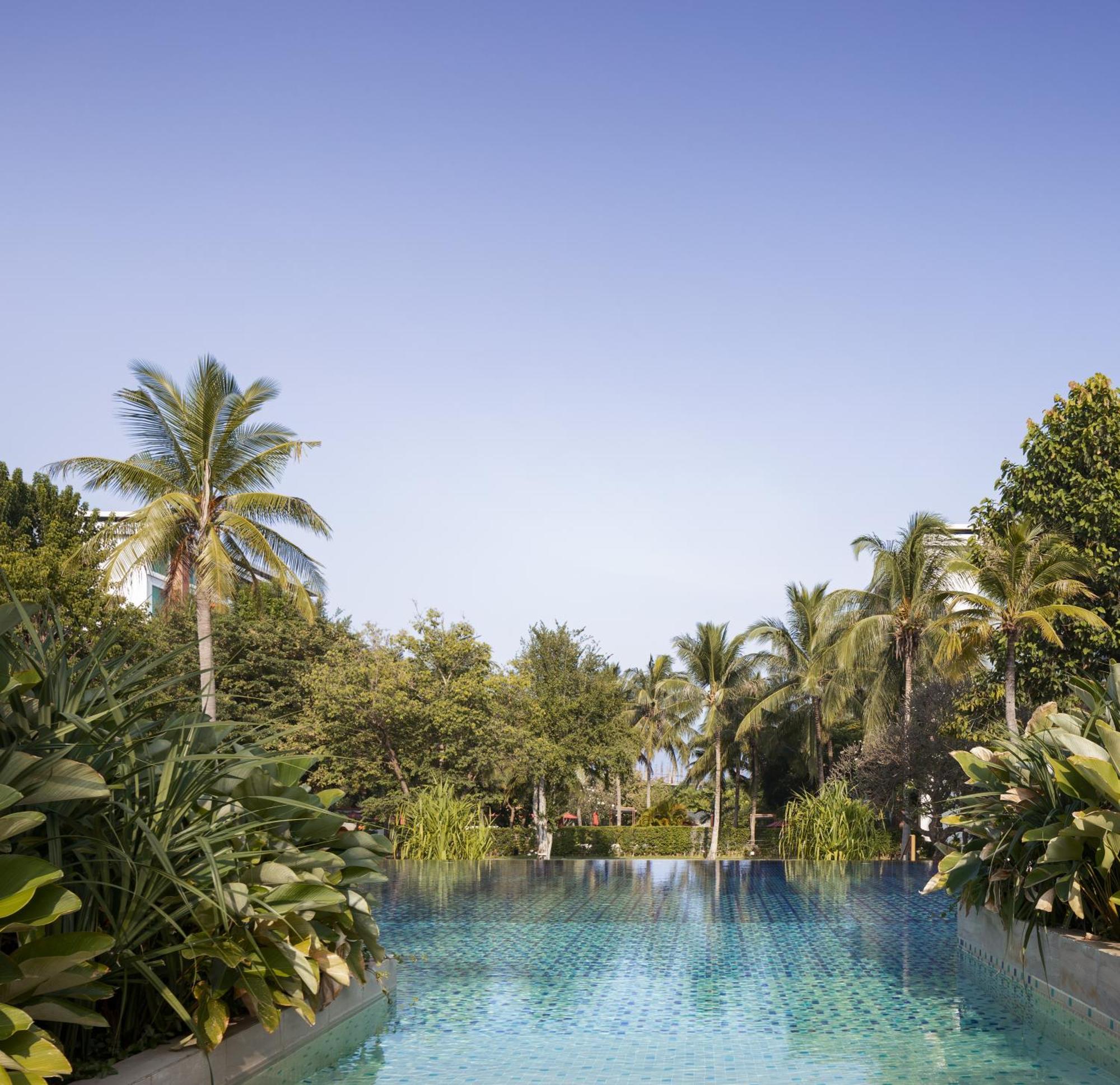 Amari Hua Hin Ξενοδοχείο Εξωτερικό φωτογραφία The pool at the Taj Bengal